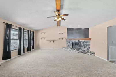 610 Sherwood Drive, Saint John, IL 61873 - Photo 7