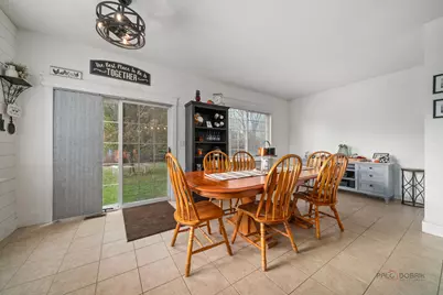 908 S Arlington Drive, Round Lake, IL 60073 - Photo 9