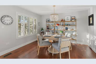 [Address not provided], Lake Barrington, IL 60010 - Photo 7