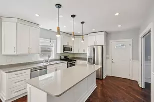 3036 N Long Ave, Chicago, IL 60641 - Photo 7