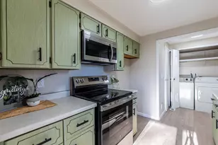 411 S Davis St, Seatonville, IL 61359 - Photo 9