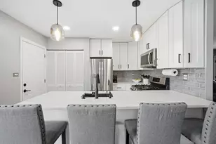 1288 N Whitewater Ln, Palatine, IL 60074 - Photo 11