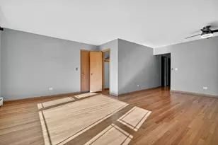 6408 W Raven St, Chicago, IL 60631 - Photo 7