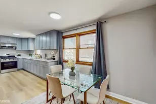 2701 S Hillock Ave, Chicago, IL 60608 - Photo 7