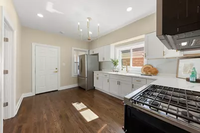 1335 Wesley Avenue, Berwyn, IL 60402 - Photo 11