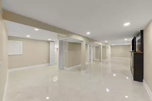 1335 Wesley Ave, Berwyn, IL 60402 - Photo 21