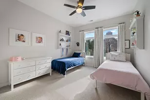 232 E 18th St, Chicago, IL 60616 - Photo 21