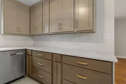 807 S Hamilton Street, Monticello, IL 61856 - Photo 17