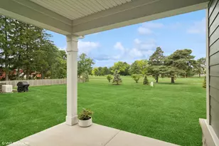 23068 N Pinehurst Dr, Kildeer, IL 60047 - Photo 27