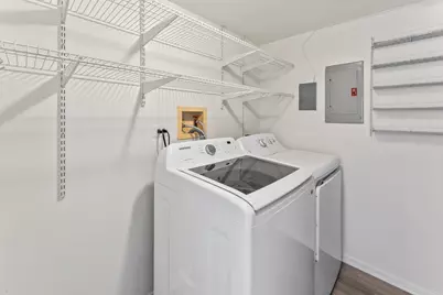 676 Rosner Drive, Roselle, IL 60172 - Photo 11