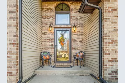 7236 W Ridge Lane, Cherry Valley, IL 61016 - Photo 3