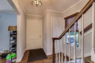 4350 Bobolink Terrace, Skokie, IL 60076 - Photo 5