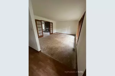 60 W Tam O Shanter Drive, Crete, IL 60417 - Photo 5