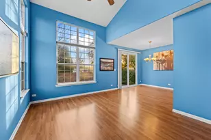 266 Grandview Ct, Algonquin, IL 60102 - Photo 3