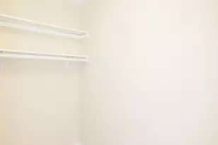 5210 S Woodlawn Ave, Chicago, IL 60615 - Photo 5