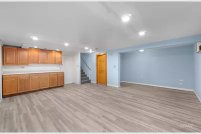 18 S Vista Avenue, Addison, IL 60101 - Photo 15