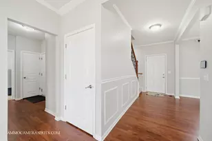 4308 Fraser Cir, Naperville, IL 60564 - Photo 9