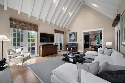 677 Greenleaf Avenue, Glencoe, IL 60022 - Photo 19