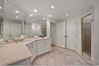 677 Greenleaf Avenue, Glencoe, IL 60022 - Photo 39