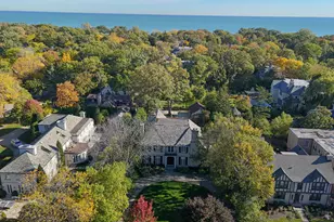 677 Greenleaf Ave, Glencoe, IL 60022 - Photo 5