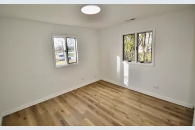 1930 W Weathersfield Way, Schaumburg, IL 60193 - Photo 11