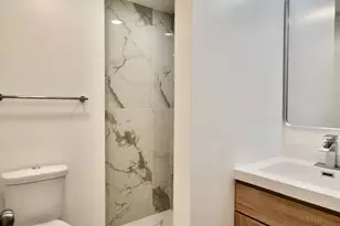 1930 W Weathersfield Way, Schaumburg, IL 60193 - Photo 17