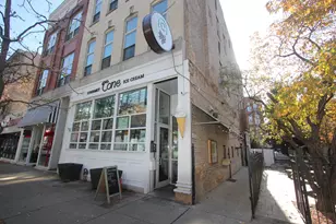 1047 W Madison St, Chicago, IL 60607 - Photo 1