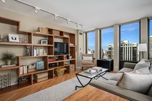 100 E Walton St, Chicago, IL 60611 - Photo 5