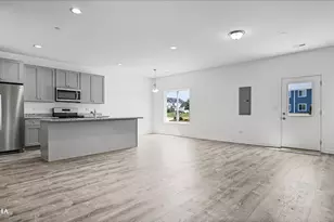 1216 Gillespie Ln, Yorkville, IL 60560 - Photo 3