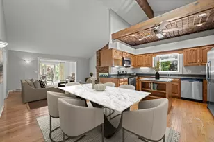 1105 W Bauer Rd, Naperville, IL 60563 - Photo 11