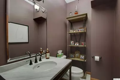 5585 Wood Crest Dr., Quincy, IL 62305 - Photo 9