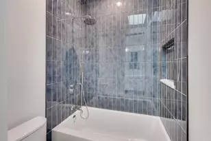 2036 W Erie St, Chicago, IL 60612 - Photo 37