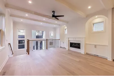 2036 W Erie Street, Chicago, IL 60612 - Photo 17