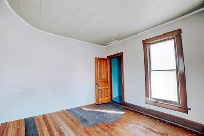 204 N Chicago Street, Milford, IL 60953 - Photo 33