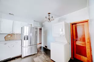 204 N Chicago St, Milford, IL 60953 - Photo 25