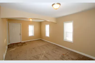 [Address not provided], Woodstock, IL 60098 - Photo 3