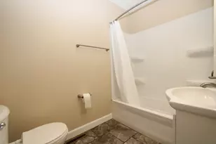 [Address not provided], Woodstock, IL 60098 - Photo 7