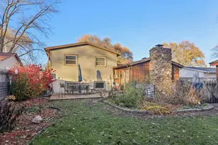 18637 W Karen Ln, Gurnee, IL 60031 - Photo 25