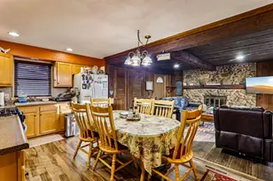 18637 W Karen Ln, Gurnee, IL 60031 - Photo 7