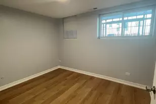 1024 W Ainslie St, Chicago, IL 60640 - Photo 17