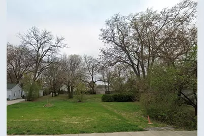 [Address not provided], Downers Grove, IL 60516 - Photo 1