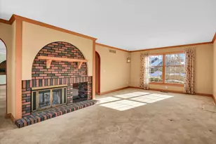 2002 O Donnell Dr, Champaign, IL 61821 - Photo 13