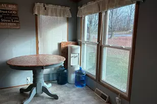 820 Dewhurst St, Mount Carroll, IL 61053 - Photo 15