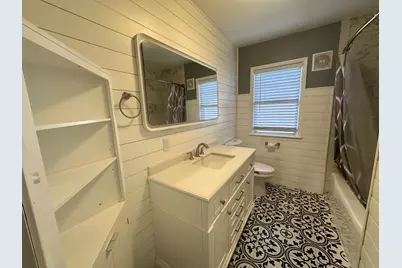 412 E Main Street, Morrison, IL 61270 - Photo 17