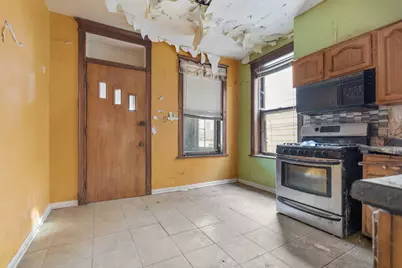 529 N Leamington Avenue, Chicago, IL 60644 - Photo 21