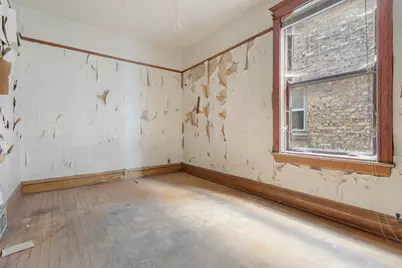 529 N Leamington Avenue, Chicago, IL 60644 - Photo 17