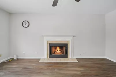 4506 W Forest Avenue, Waukegan, IL 60085 - Photo 5