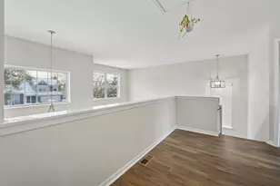 4506 W Forest Ave, Waukegan, IL 60085 - Photo 9