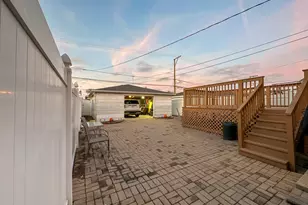 6152 W 64th Pl, Chicago, IL 60638 - Photo 23