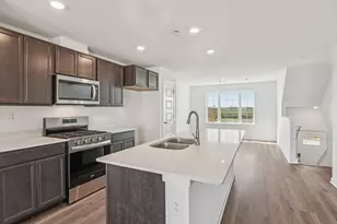 6530 Linden Trl, Wonder Lake, IL 60097 - Photo 7